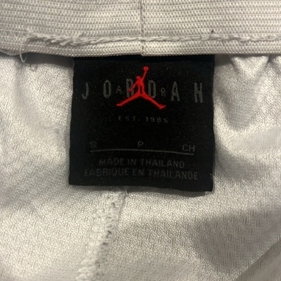 White Nike Air Jordan Basketball Shorts - Picture 4 of 4